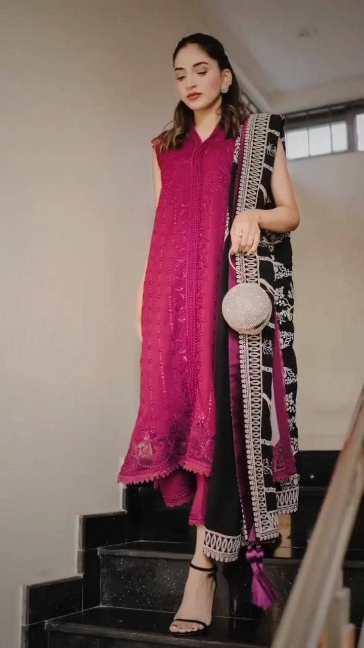 img_spotted_in_mushq_broadway_awwal_boutique