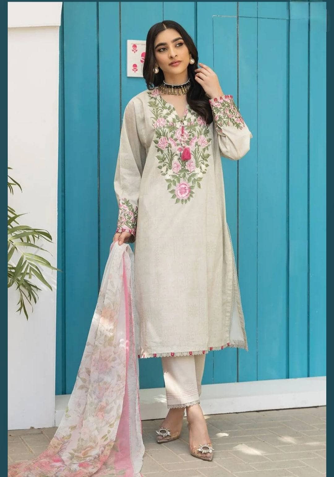 img_khaadi_lawn_24_awwal_boutique