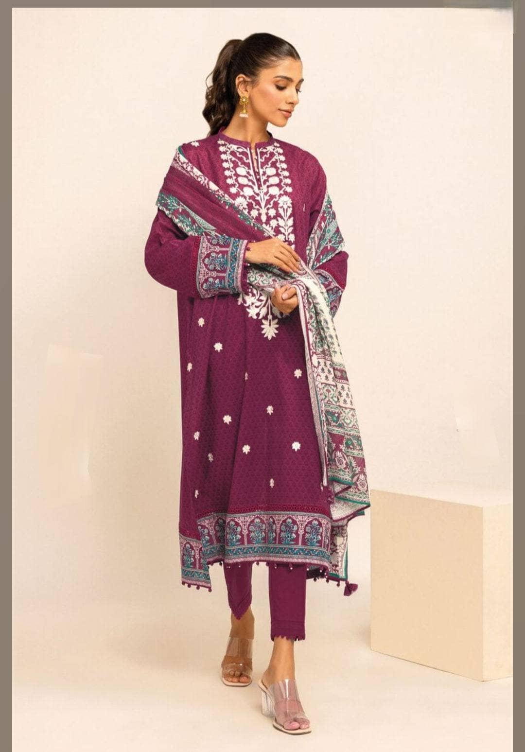 img_khaadi_lawn_24_awwal_boutique