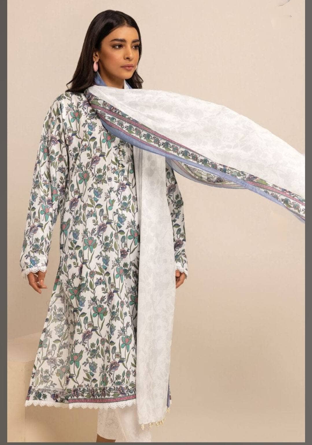 img_khaadi_lawn_24_awwal_boutique