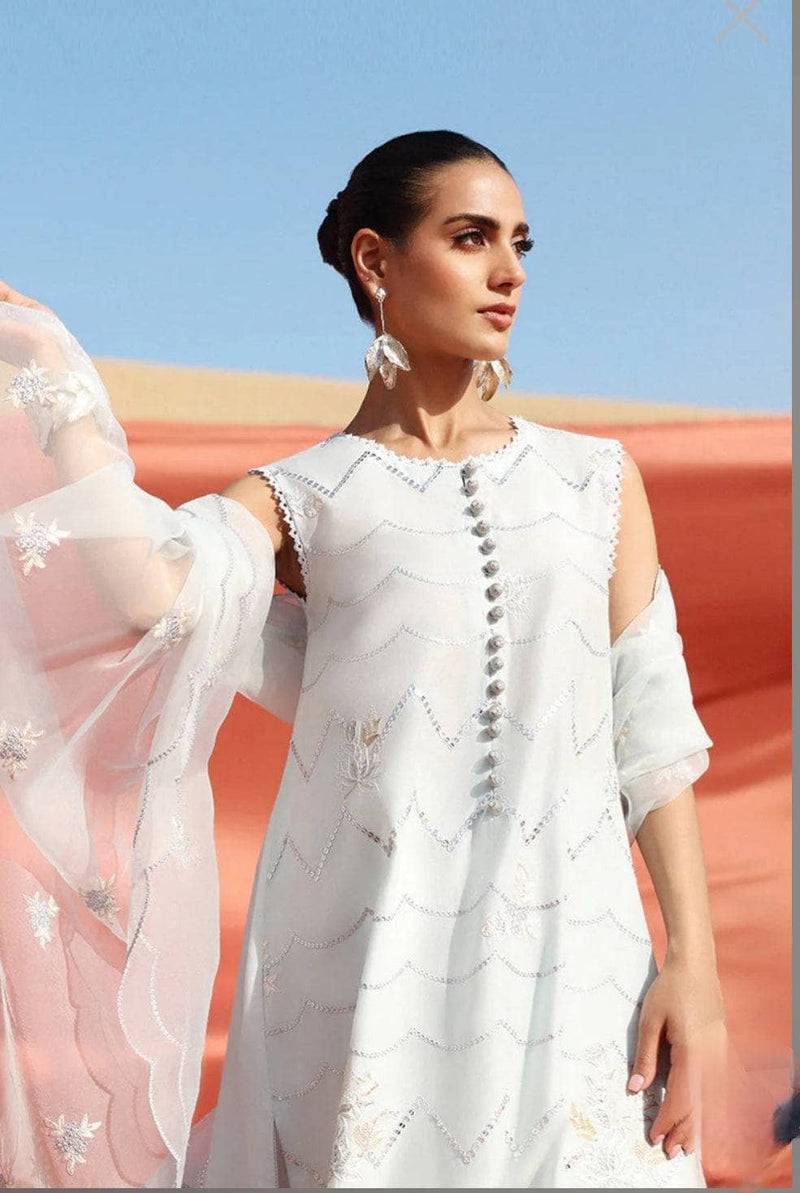 img_cross_stitch_eid_lawn_24_awwal_boutique