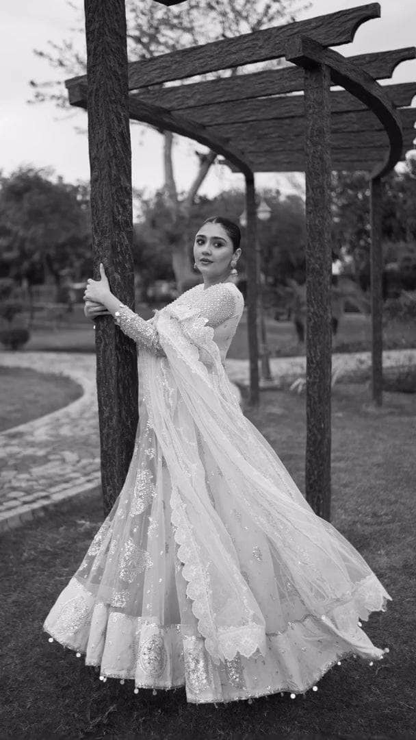 img_hussain_rehar_wedding_couture_awwal_boutique