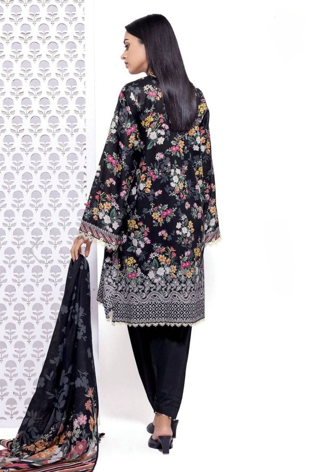 img_khaadi_lawn_24_awwal_boutique