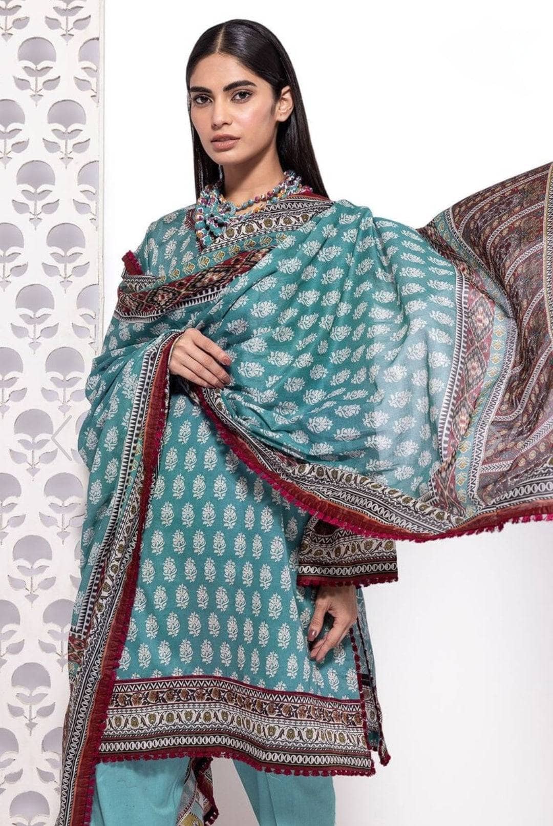 img_khaadi_lawn_24_awwal_boutique