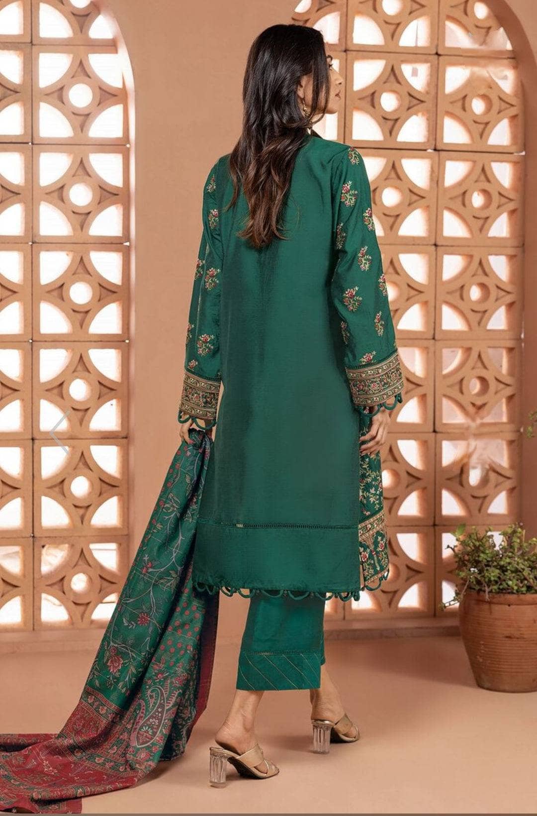 img_khaadi_lawn_24_awwal_boutique