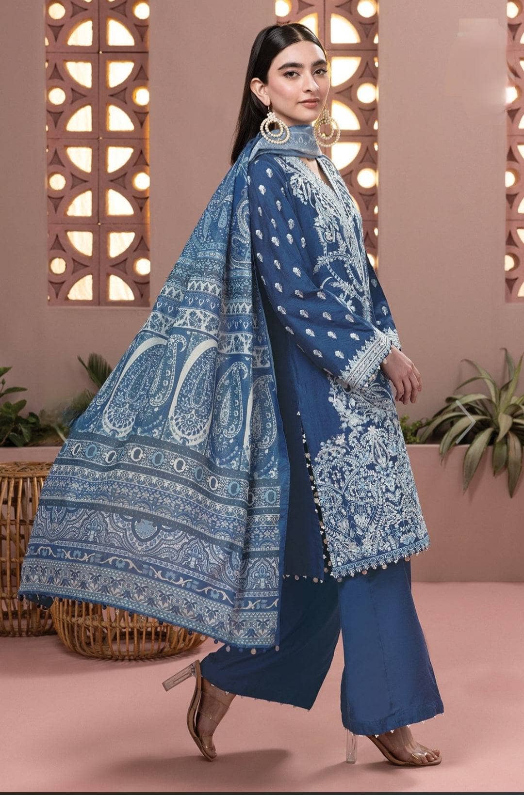 Img_khaadi_lawn_24_awwal_boutique