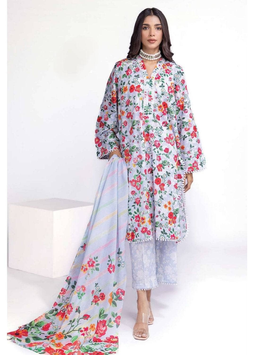 img_khaadi_lawn_25_awwal_boutique