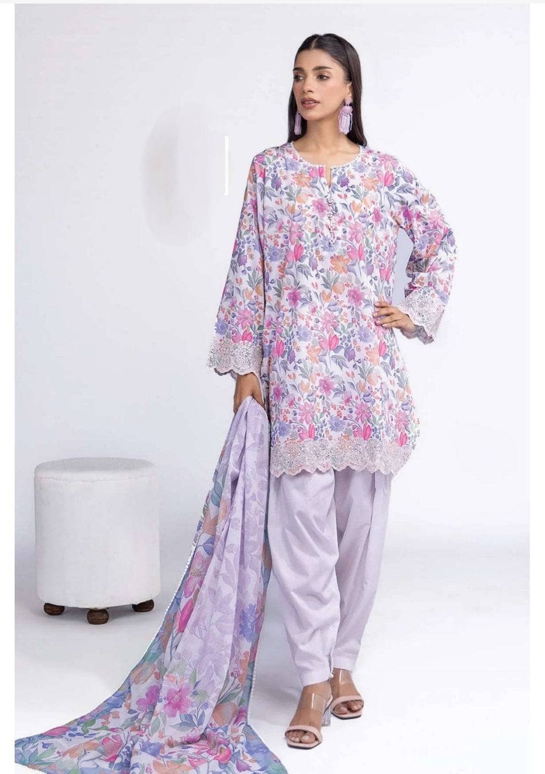 img_khaadi_lawn_25_awwal_boutique