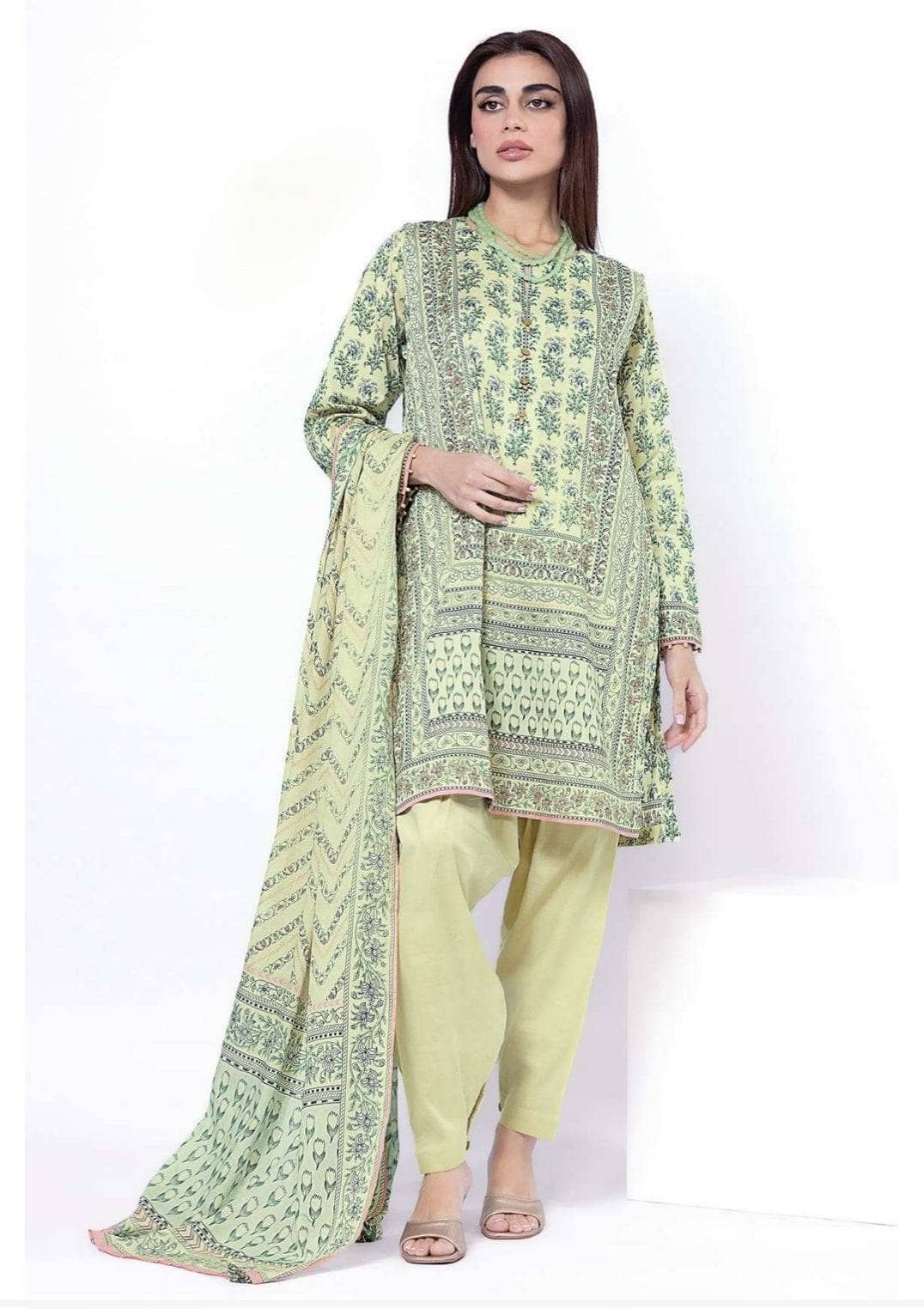 img_khaadi_lawn_25_awwal_boutique