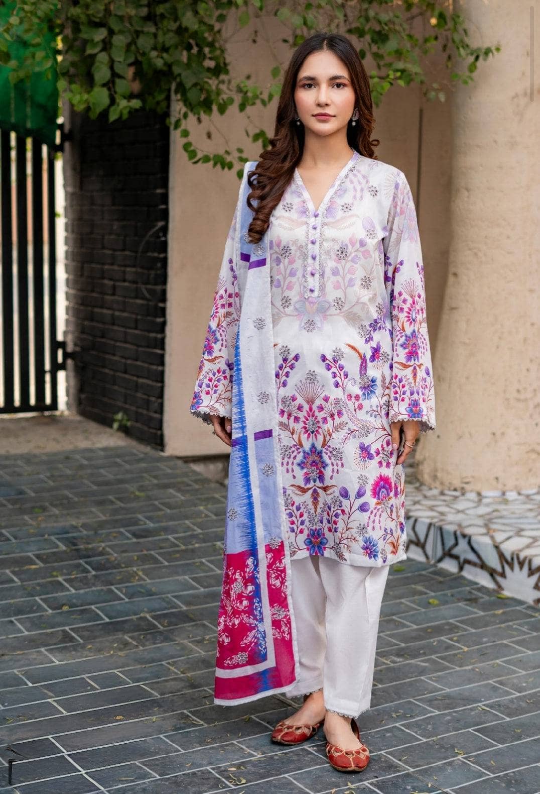 Guljee Alpine Aura/Economy Casuals