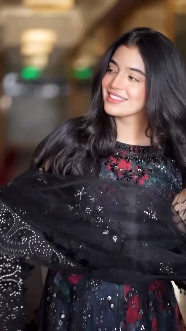 Spotted in Baroque Chantelle/Vol 2/D 05