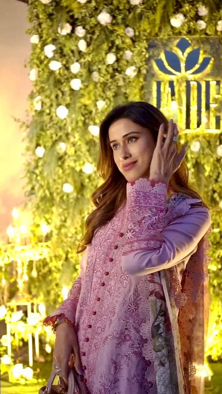 img_jade_le_premier_awwal_boutique