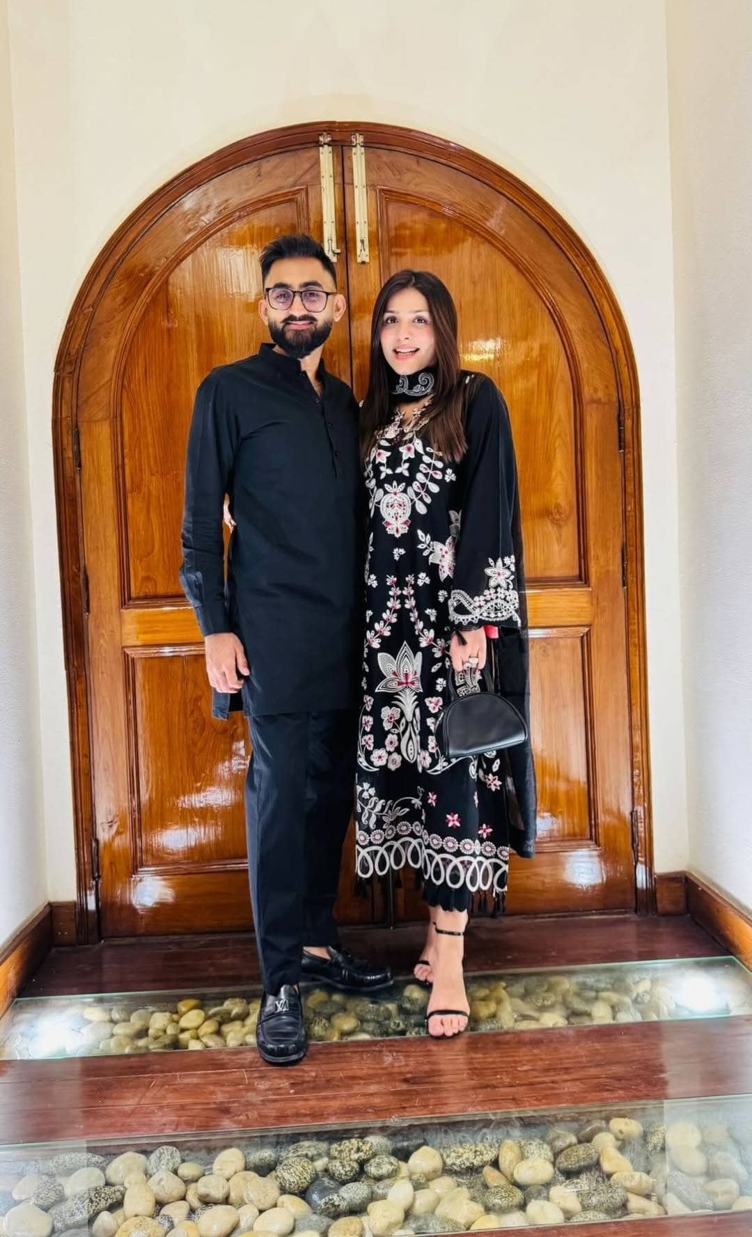 img_zaha_lawn_awwal_boutique