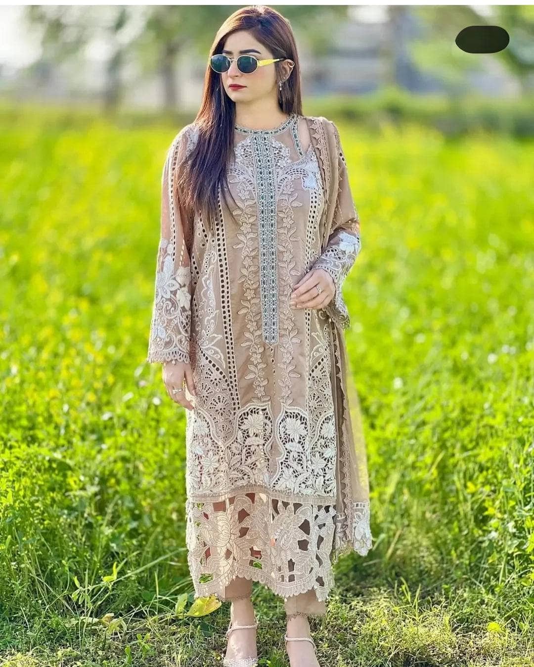 Spotted in Maria B Luxury Lawn 25/2A/Coffee