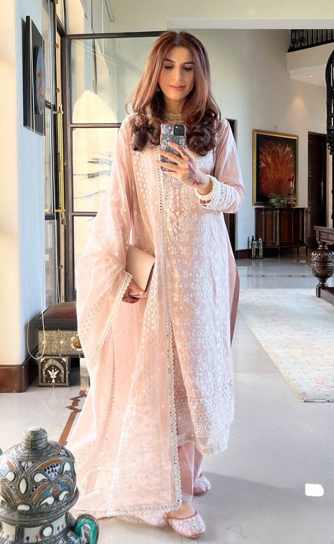 img_spotted_in_sobia_nazir_lawn_awwal_boutique