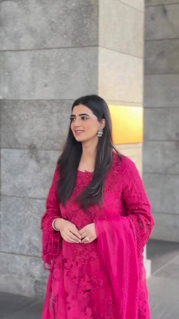 Spotted in Maria B Luxury Lawn 25/8A/Fuchsia Pink