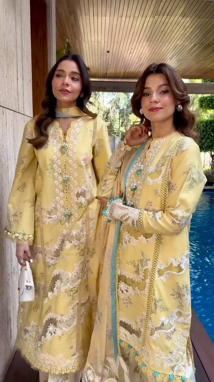 Spotted in Saira Shakira Lawn 25/SERENA-A/Macroon/Silk Dupatta