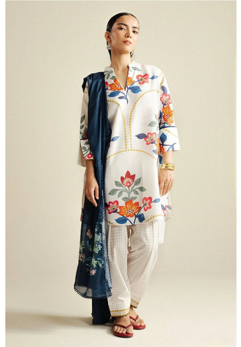 img_coco_fall_edit_zara_shahjahan_awwal_boutique