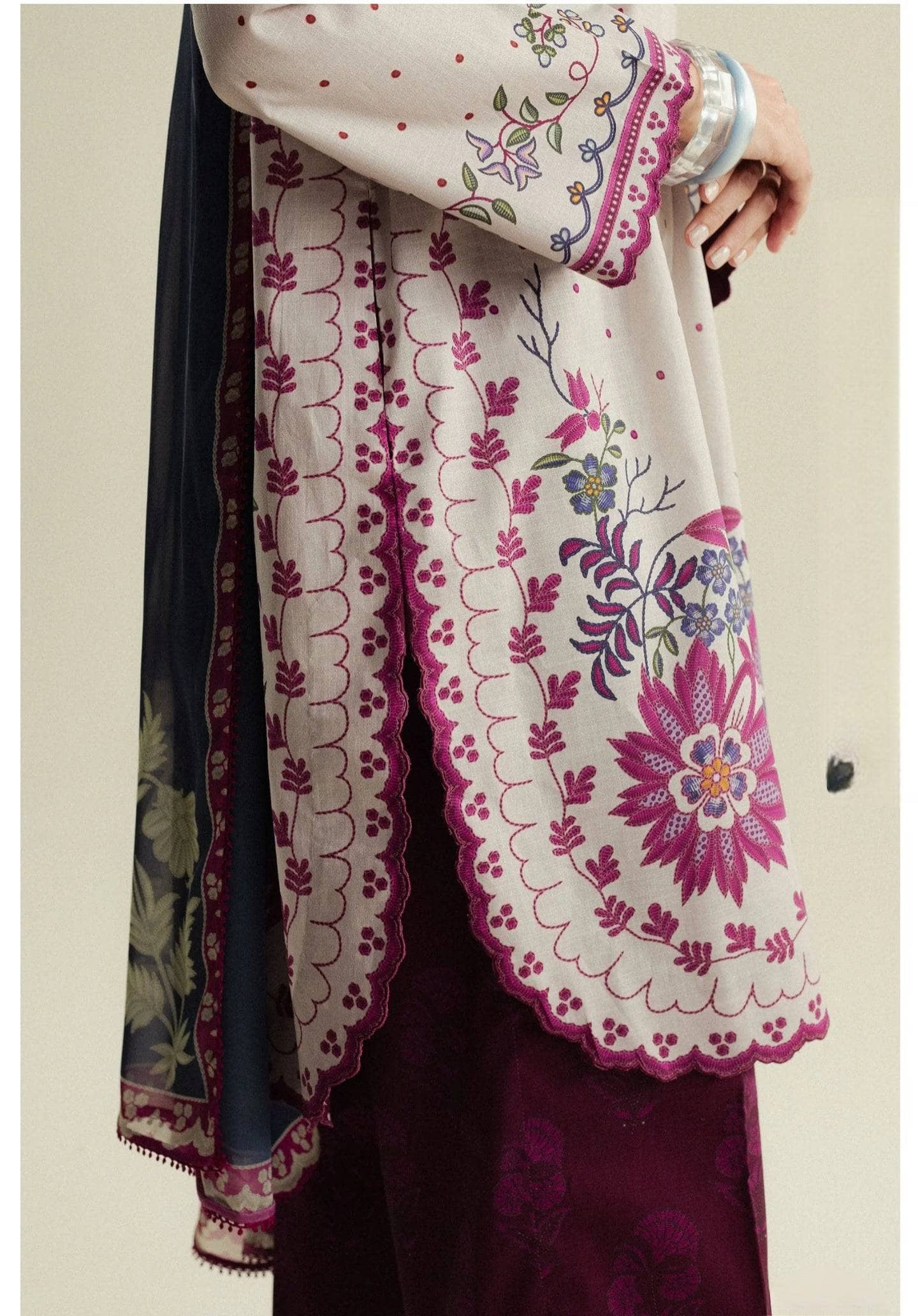 img_coco_fall_edit_zara_shahjahan_awwal_boutique