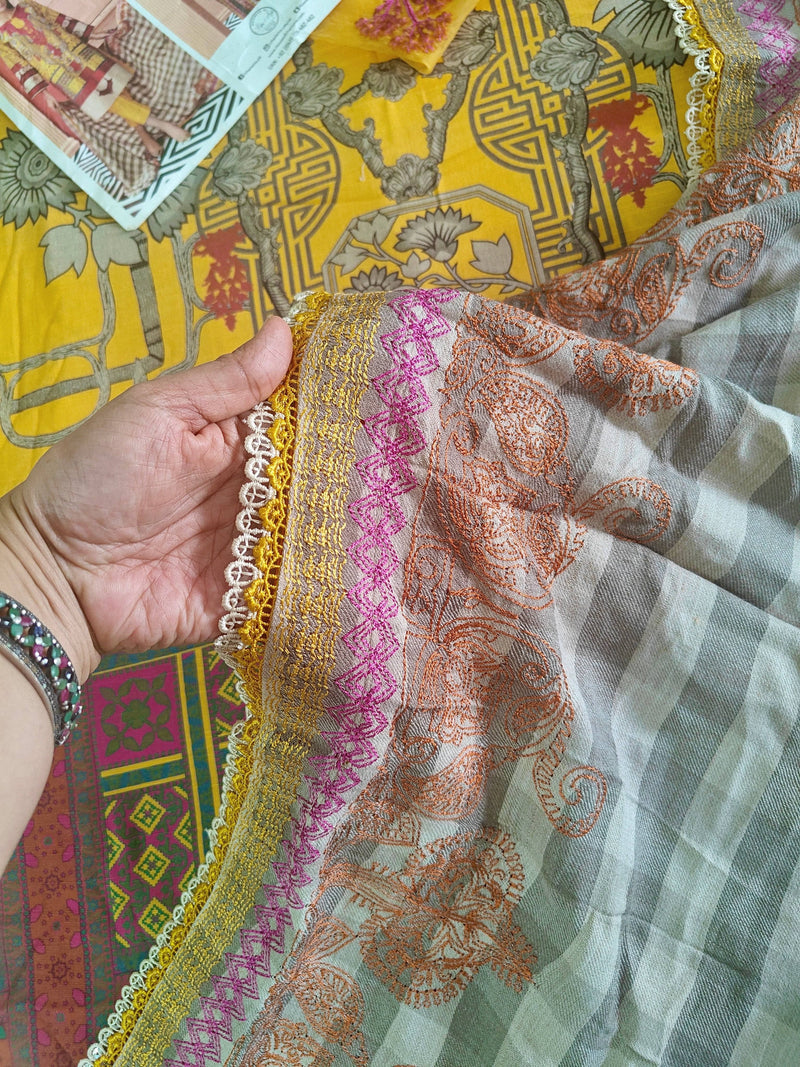 img_charizma_khaddar_winter_collection_awwal_boutique