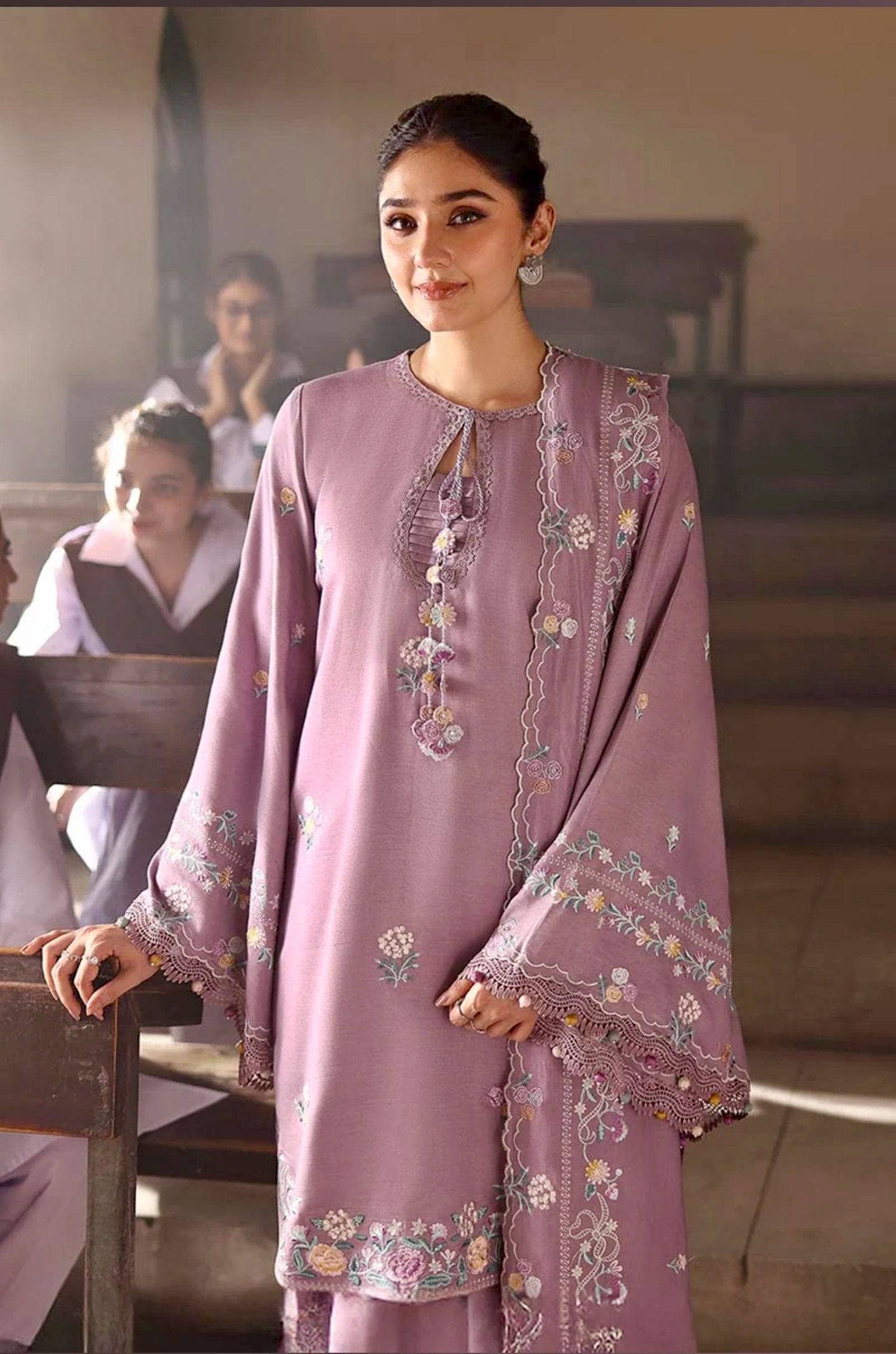 img_cross_stitch_marina_awwal_boutique