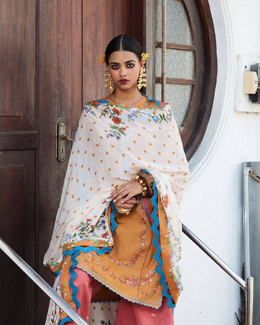 img_hussain_rehar_jugnu_awwal_boutique