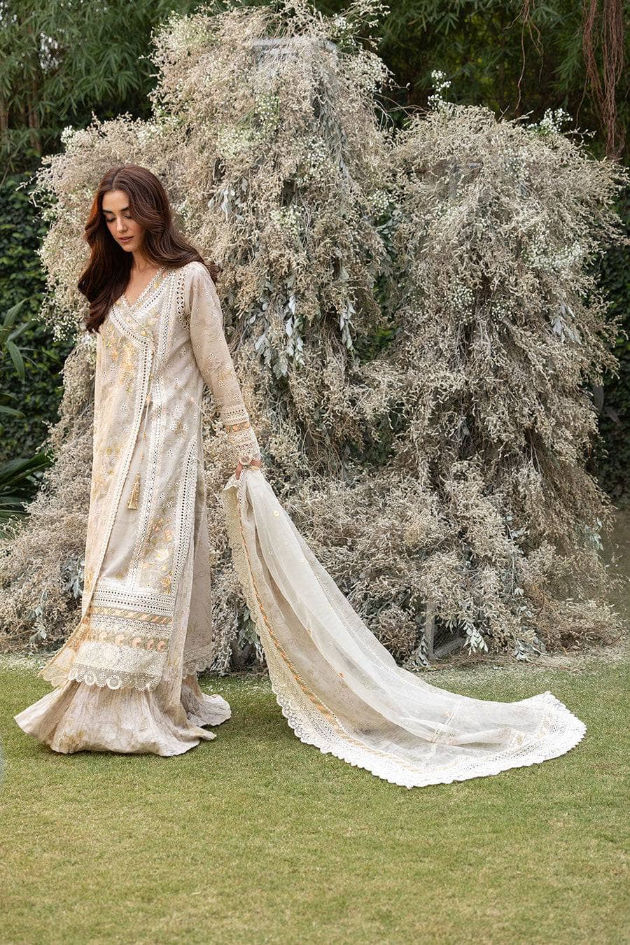 img_sobia_nazir_lawn_25_awwal_boutique