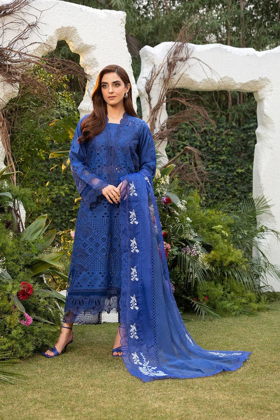 img_sobia_nazir_lawn_25_awwal_boutique