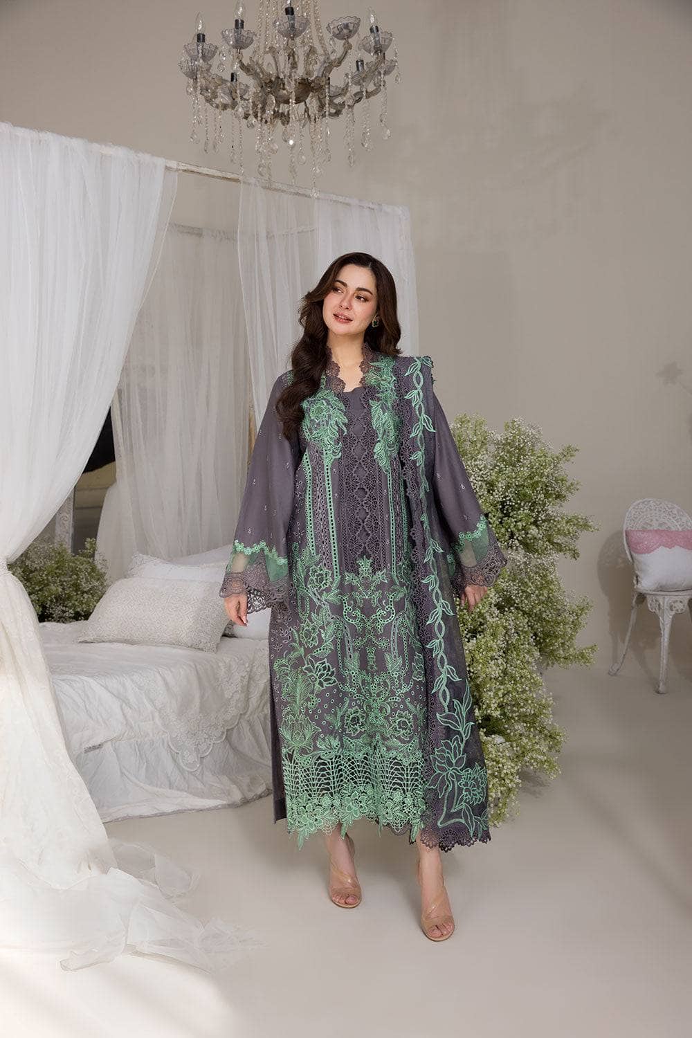 img_sobia_nazir_lawn_25_awwal_boutique