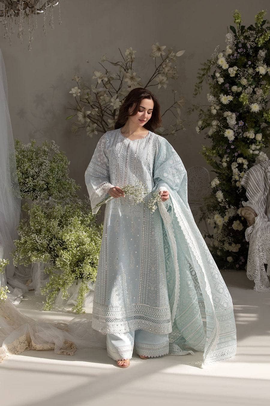 img_sobia_nazir_lawn_25_awwal_boutique