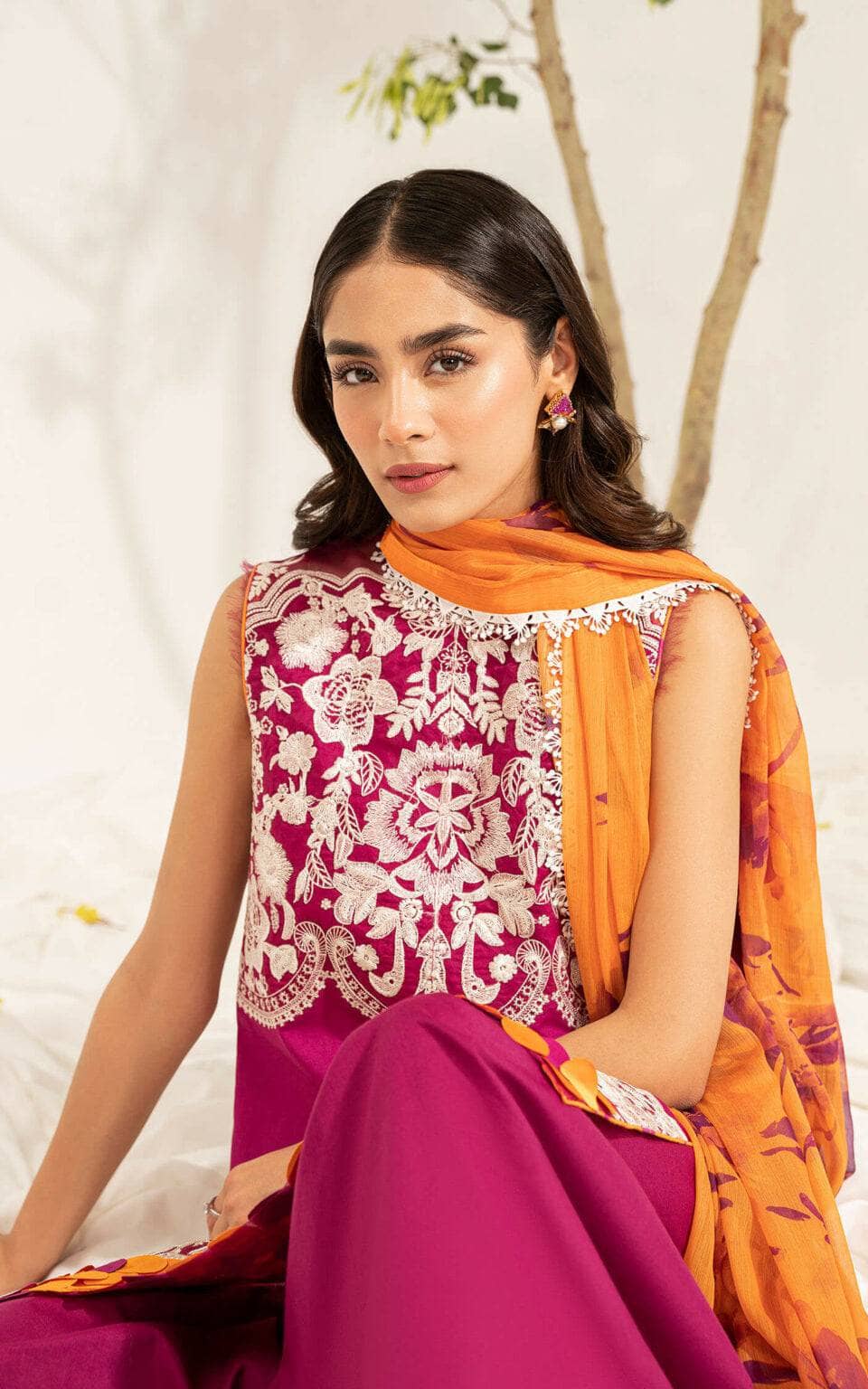 img_asifa_and_nabeel_lawn_23_awwal_boutique