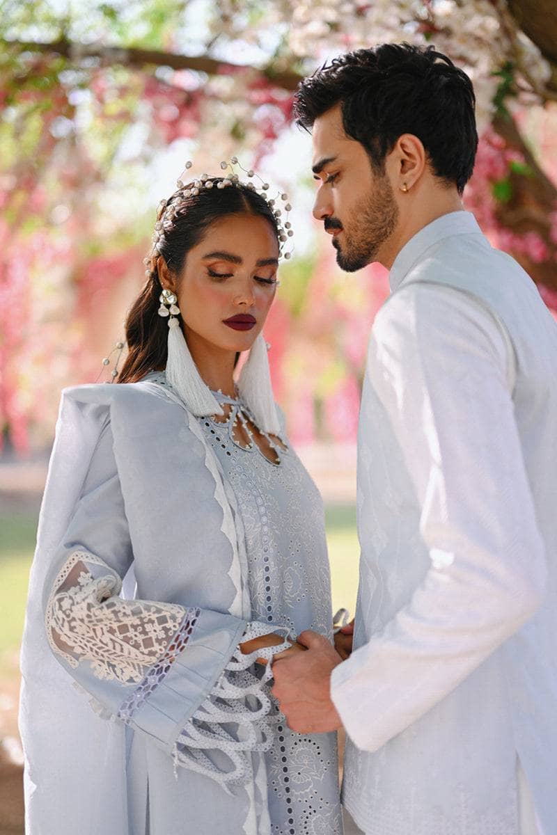 img_qalamkar_chikankari_lawn_23_awwal_boutique