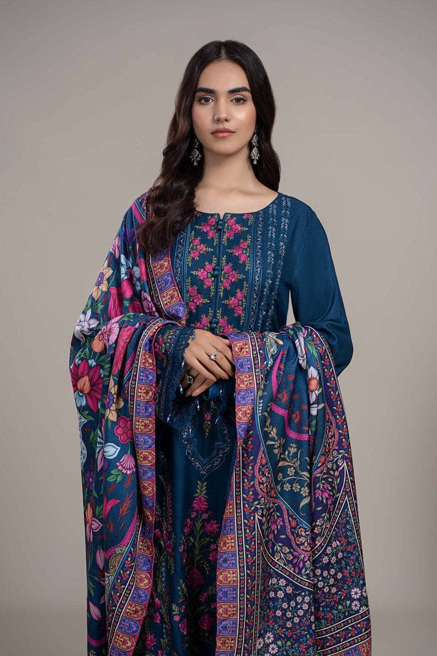 img_maria_b_m_prints_vol2_23_awwal_boutique