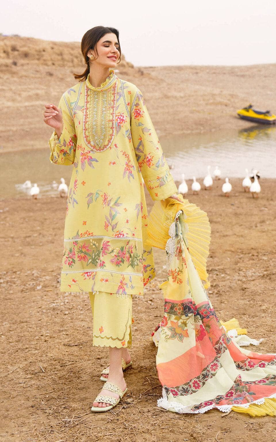 img_asifa_and_nabeel_lawn_24_awwal_boutique