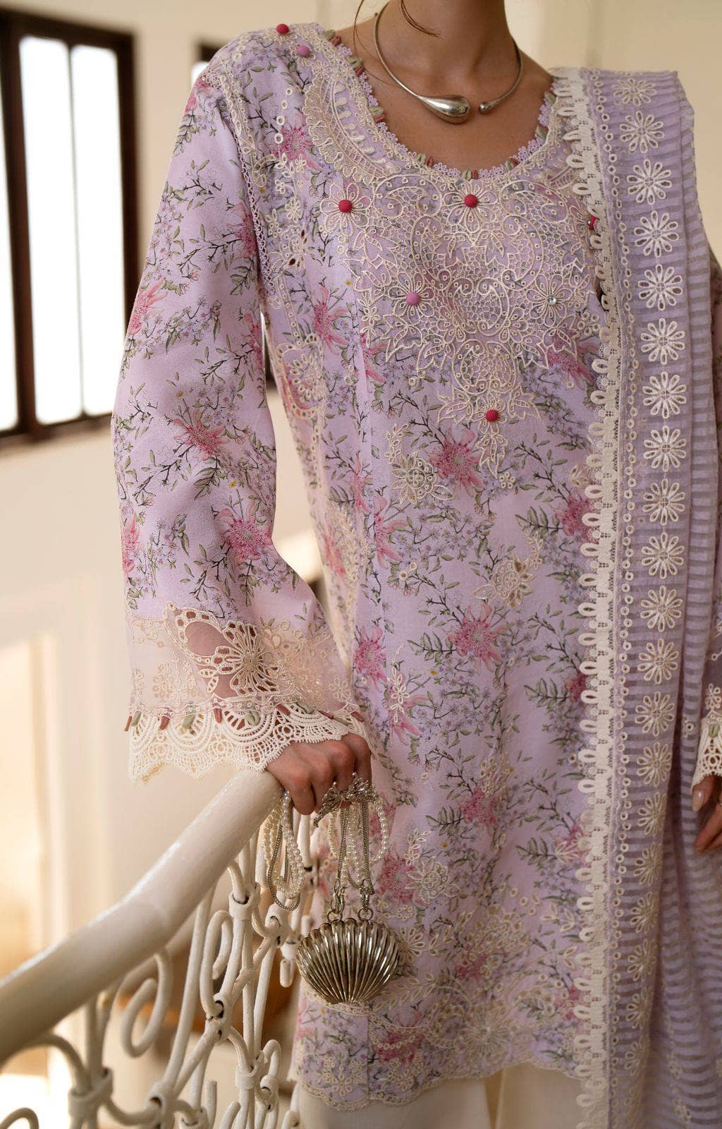 img_ajr_couture_printkari_awwal_boutique