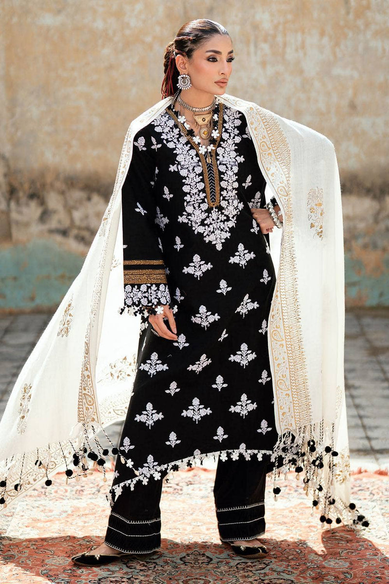 img_gul_ahmed_luxe_winter_awwal_boutique