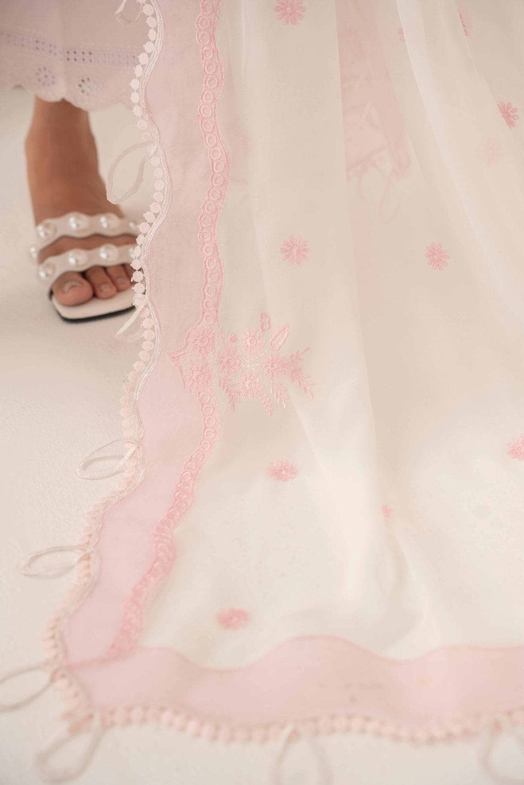 img_sable_vogue_lawn_awwal_boutique