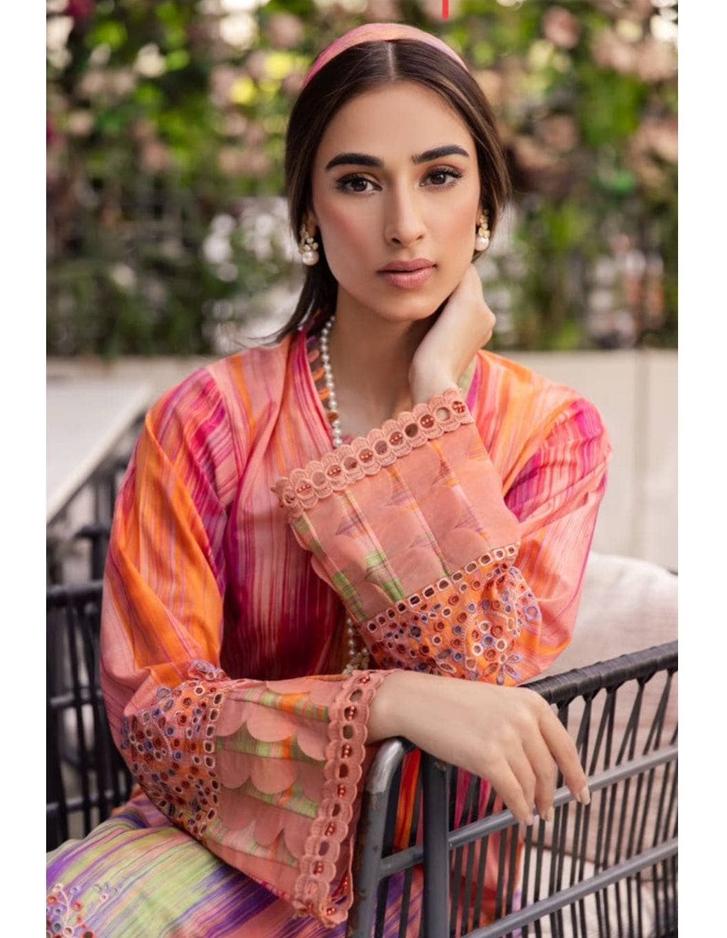 img_nureh_ballerina_chinakari_lawn_awwal_boutique