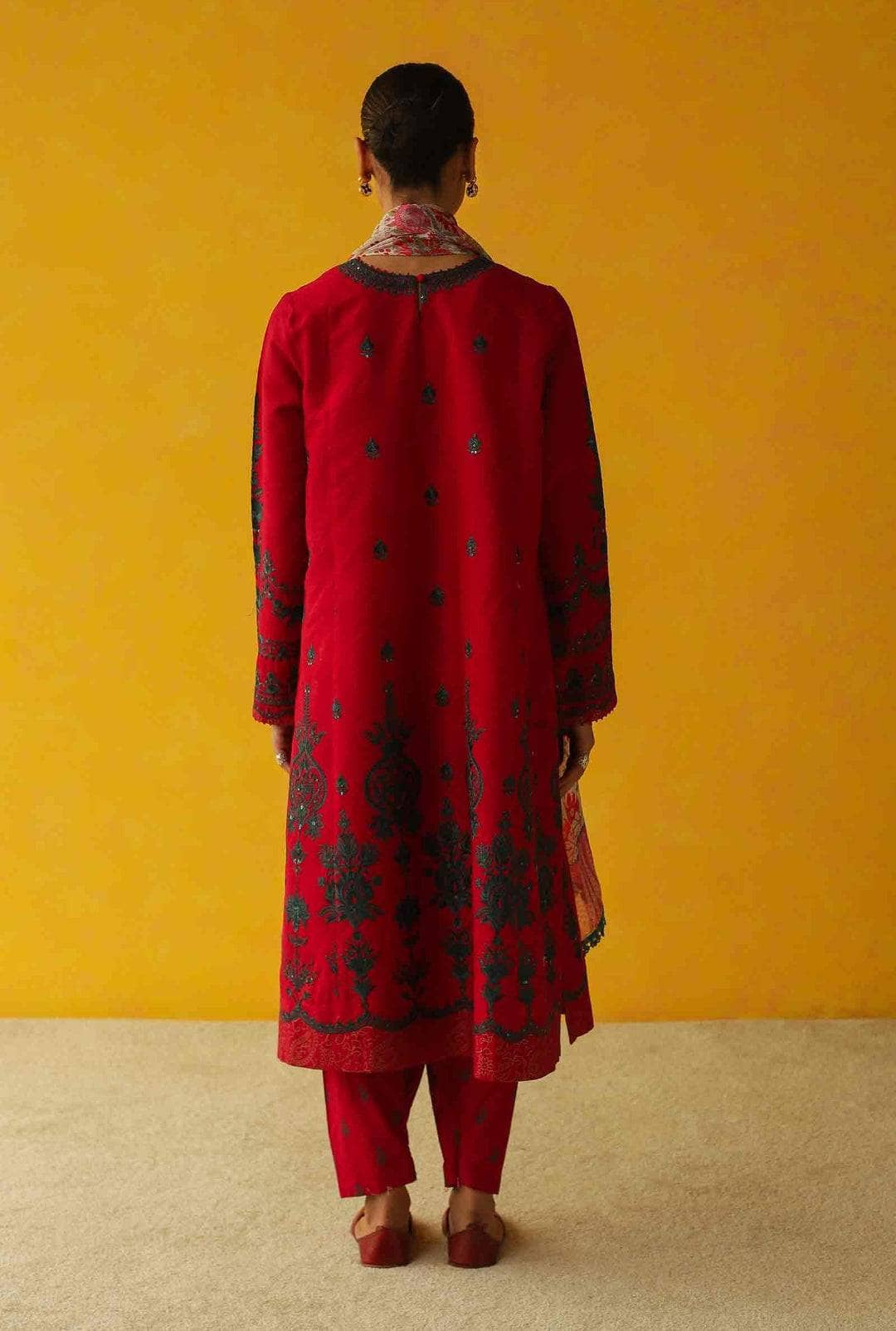 img_zara_shahjahan_lawn_23_awwal_boutique