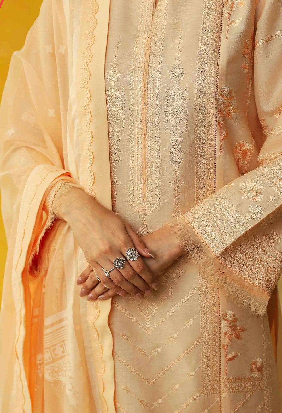 img_zara_shahjahan_lawn_23_awwal_boutique