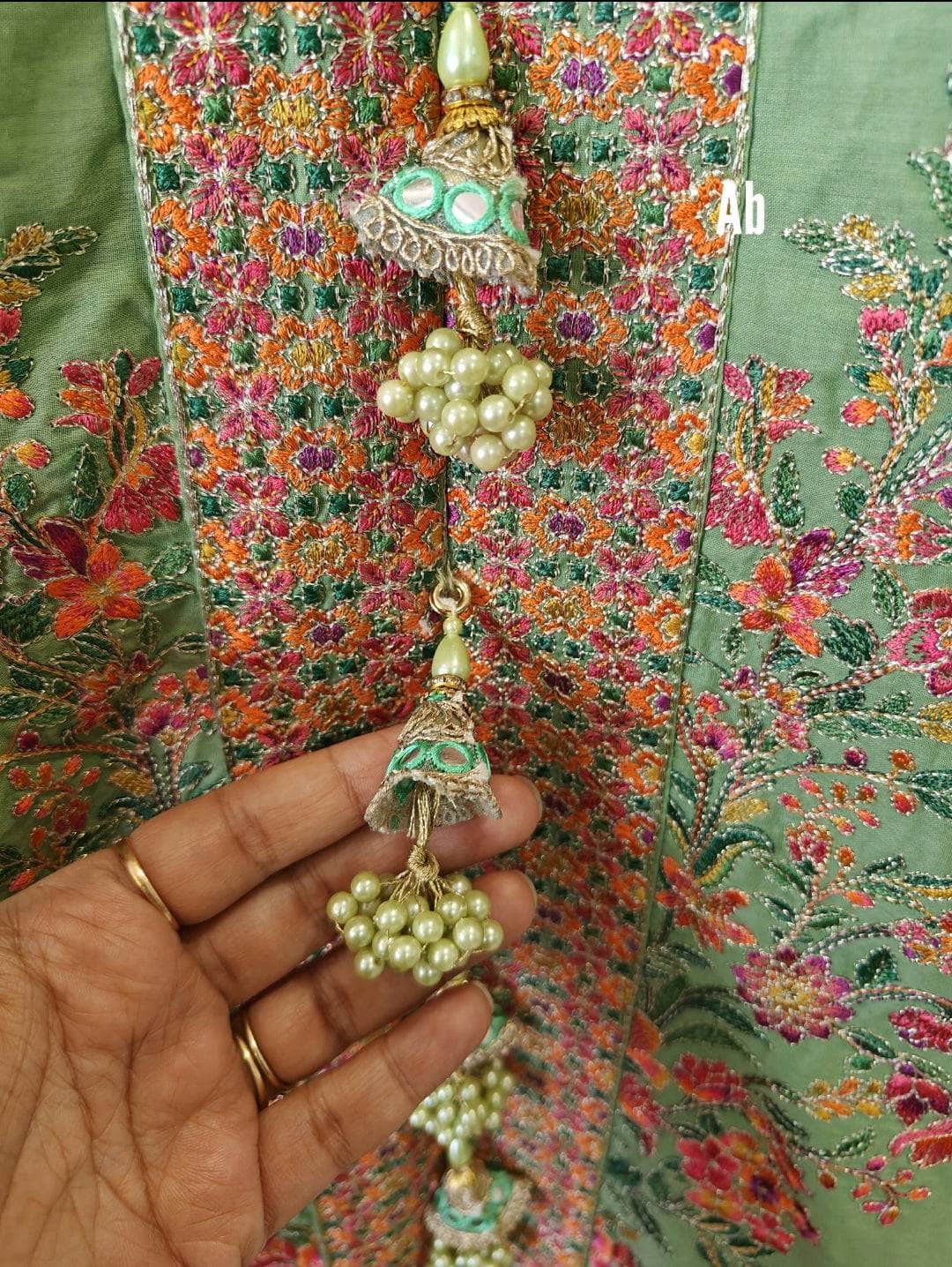 img_ready_to_wear_hussain_rehar_sarab_awwal_boutique