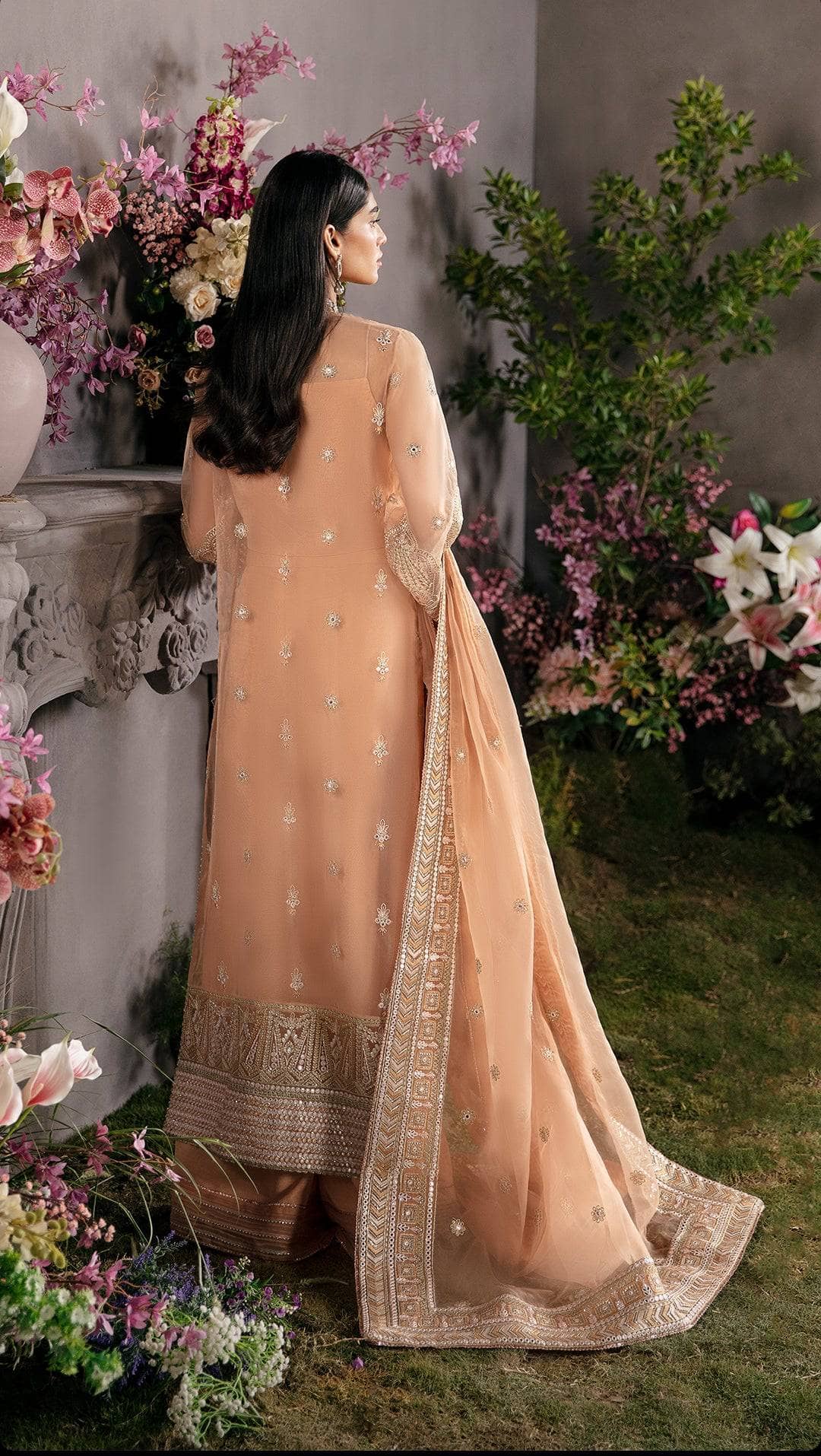 img_afrozeh_la_fuchsia_chiffon_awwal_boutique