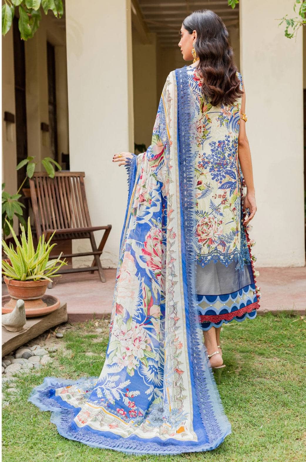 img_firdous_lawn_awwal_boutique
