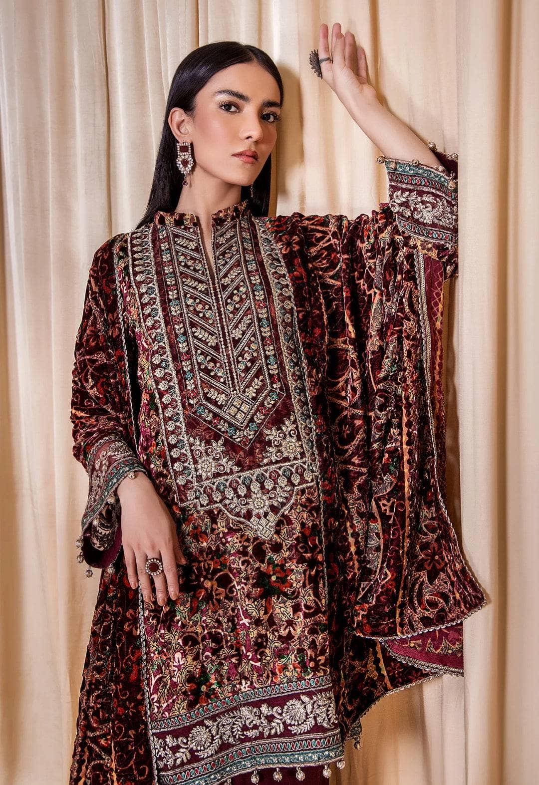 img_adans_libas_velvet_palachi_awwal_boutique