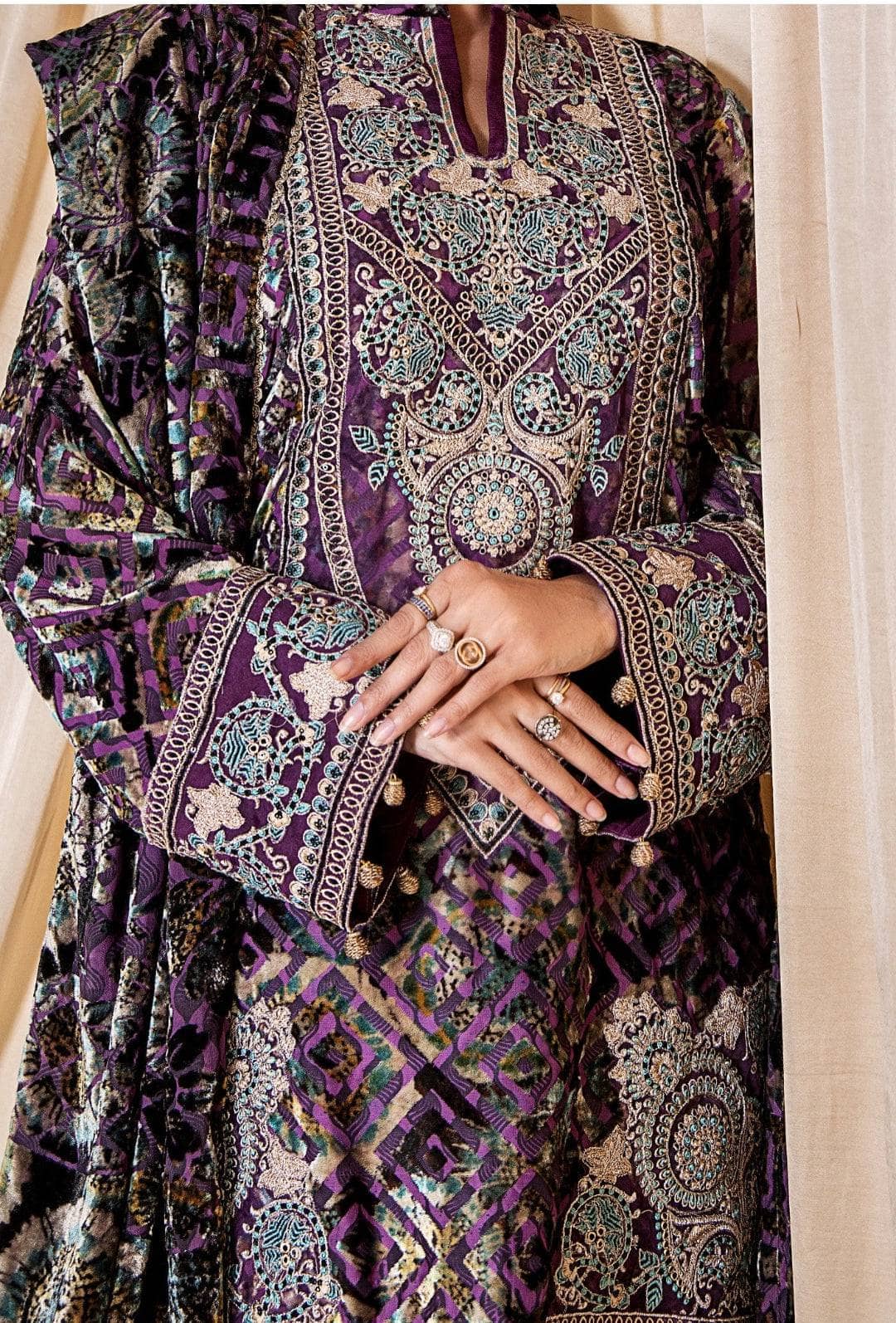 img_adans_libas_velvet_palachi_awwal_boutique