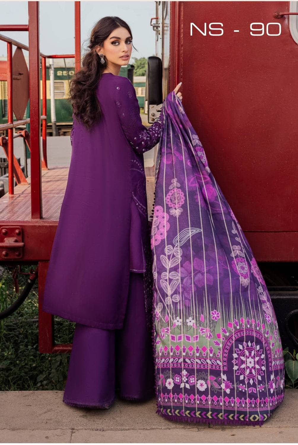 img_nureh_maya_linen_awwal_boutique