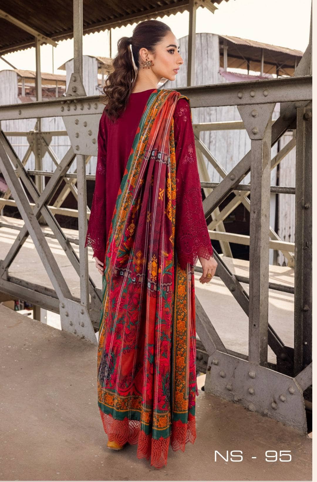 img_nureh_maya_linen_awwal_boutique