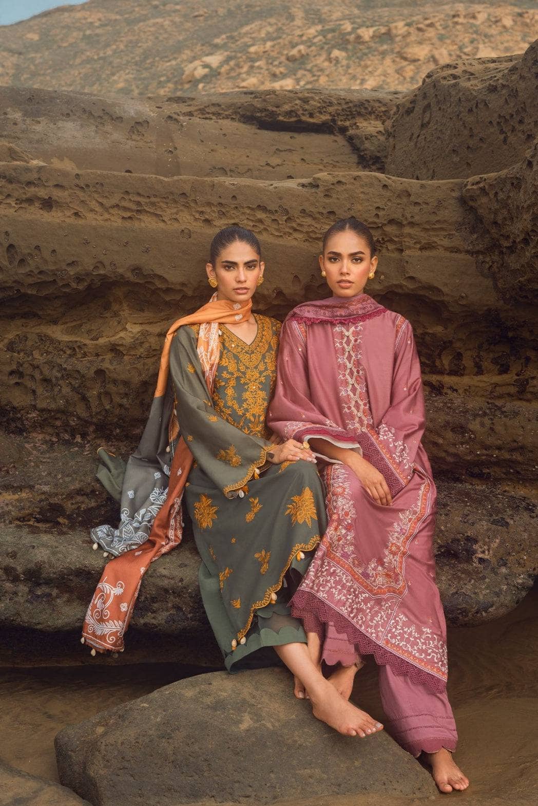 img_cross_stitch_cotton_satin_awwal_boutique