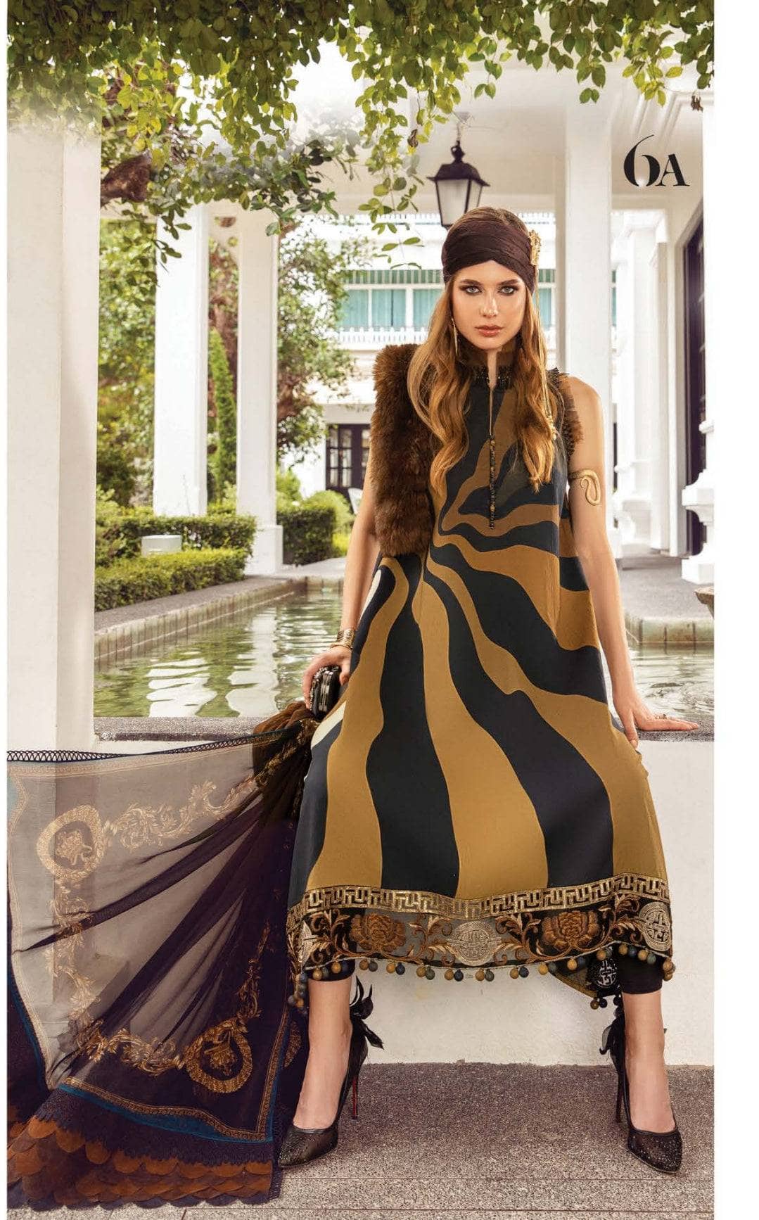 img_maria_b_m_prints_23_fall_winter_23_awwal_boutique