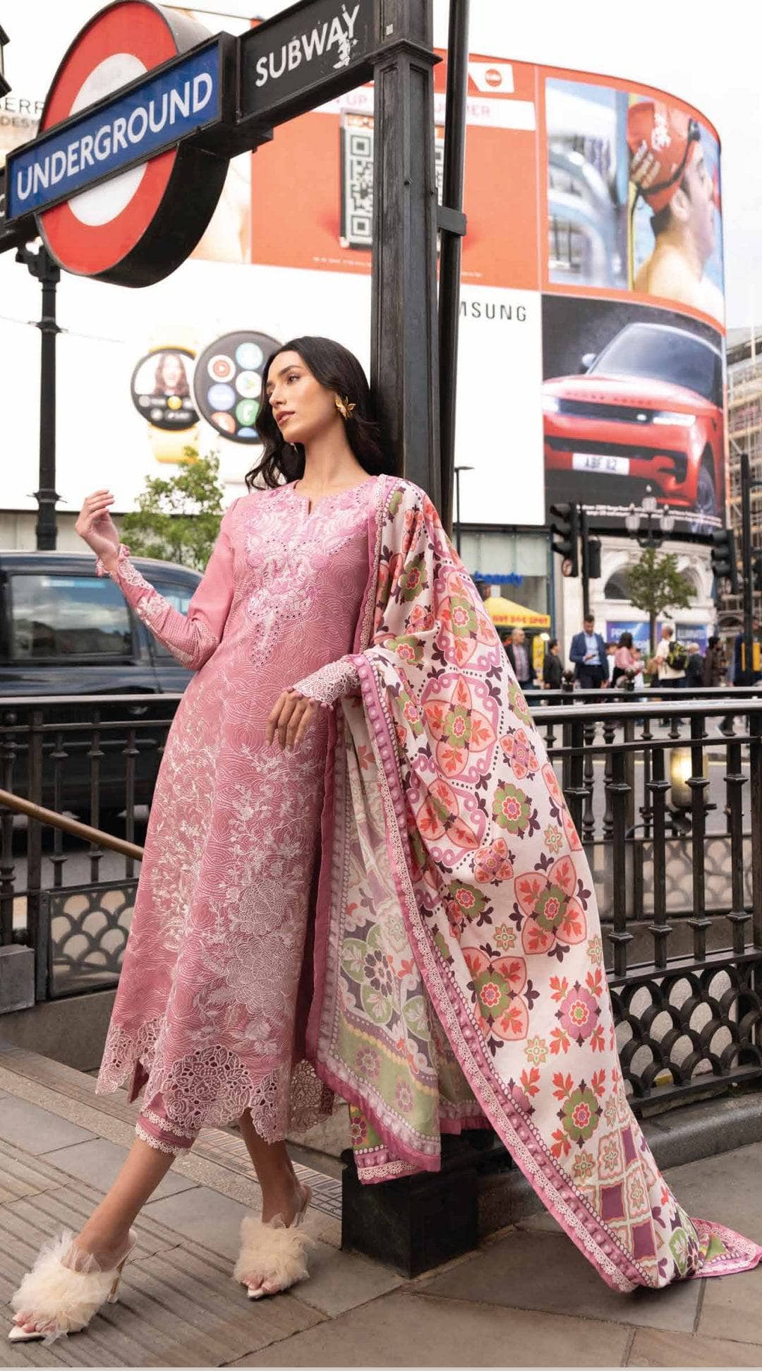 img_mushq_broadway_awwal_boutique